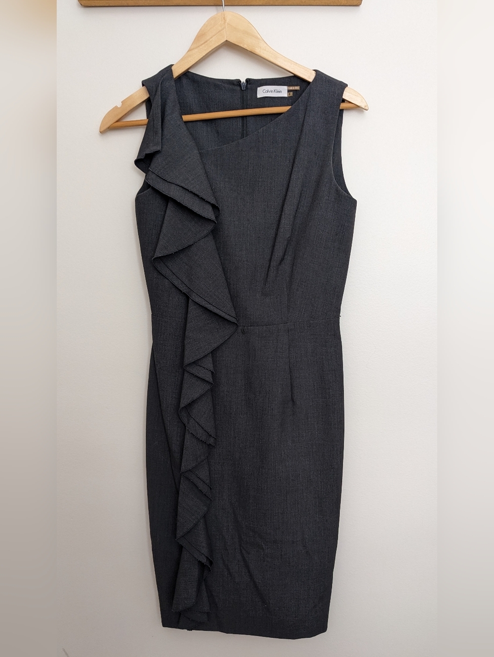 Calvin Klein Women's Dress Size 2 (Grey)